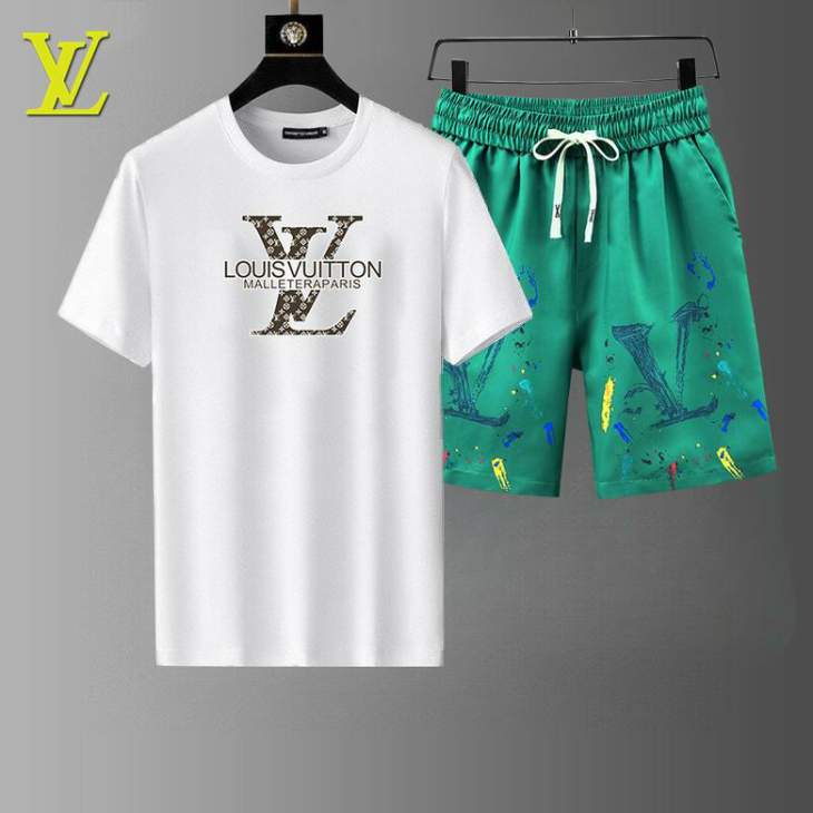 Picture of LV Shirt Pant Suits _SKULVM-4XL12yn41523444